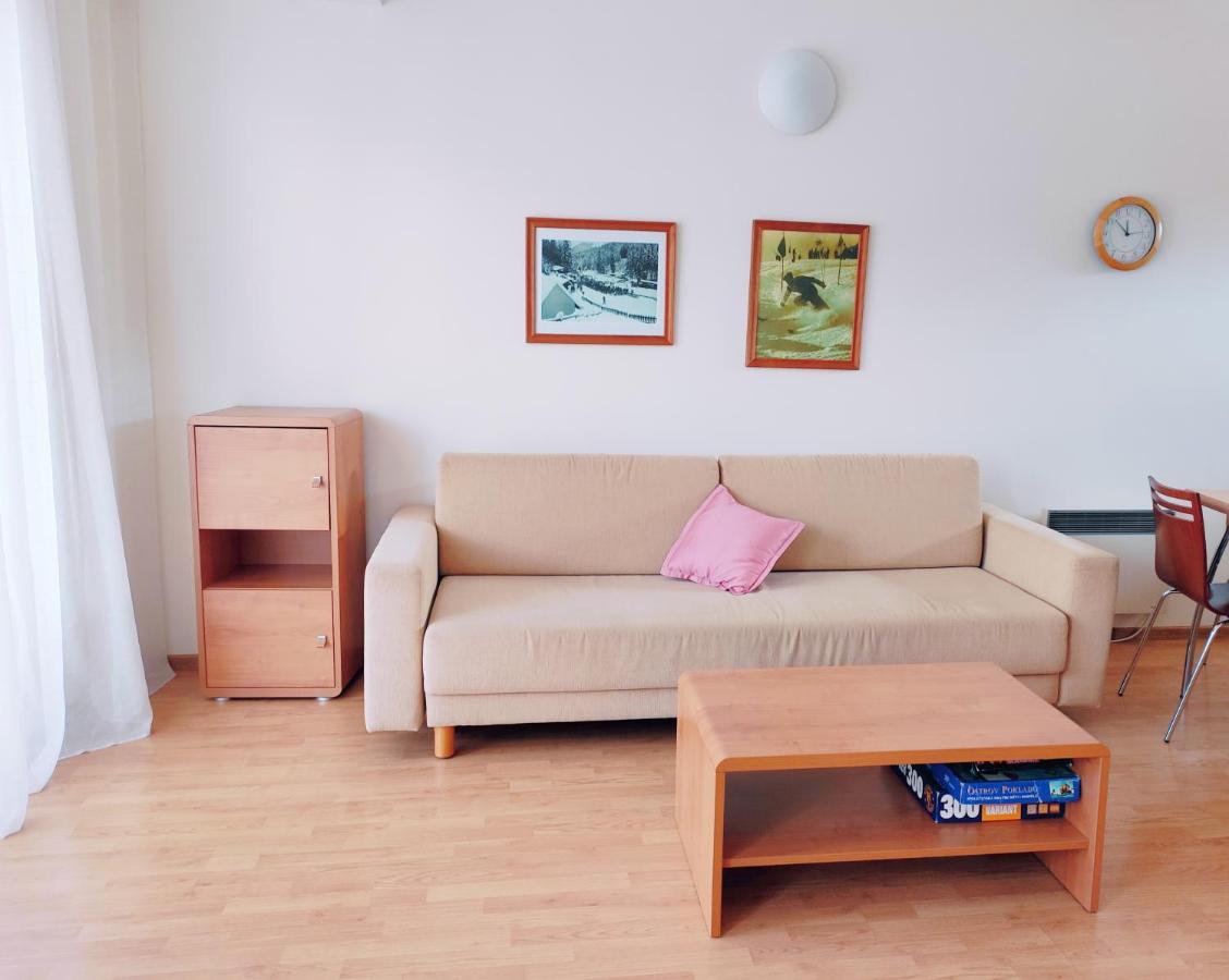 Apartman 302 Oscadnica Bagian luar foto