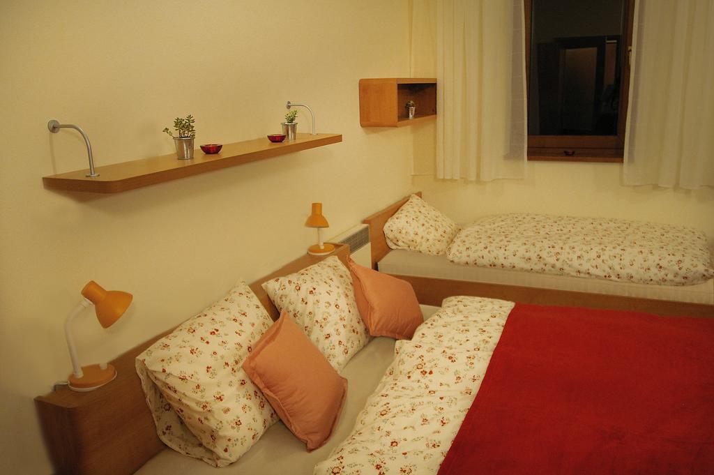 Apartman 302 Oscadnica Bagian luar foto